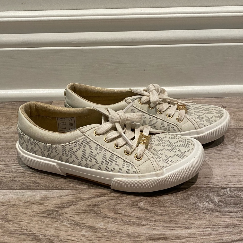 Michael Kors Girl Ima Rebel Casual Shoes Size: 1
